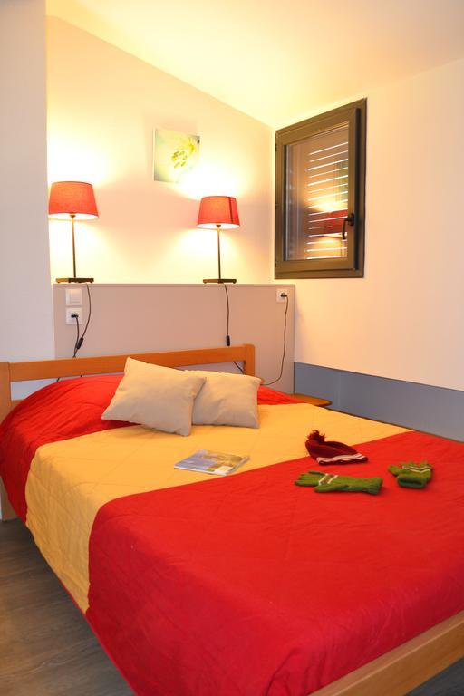 Vvf Haute Loire Saint-Julien-Chapteuil Номер фото